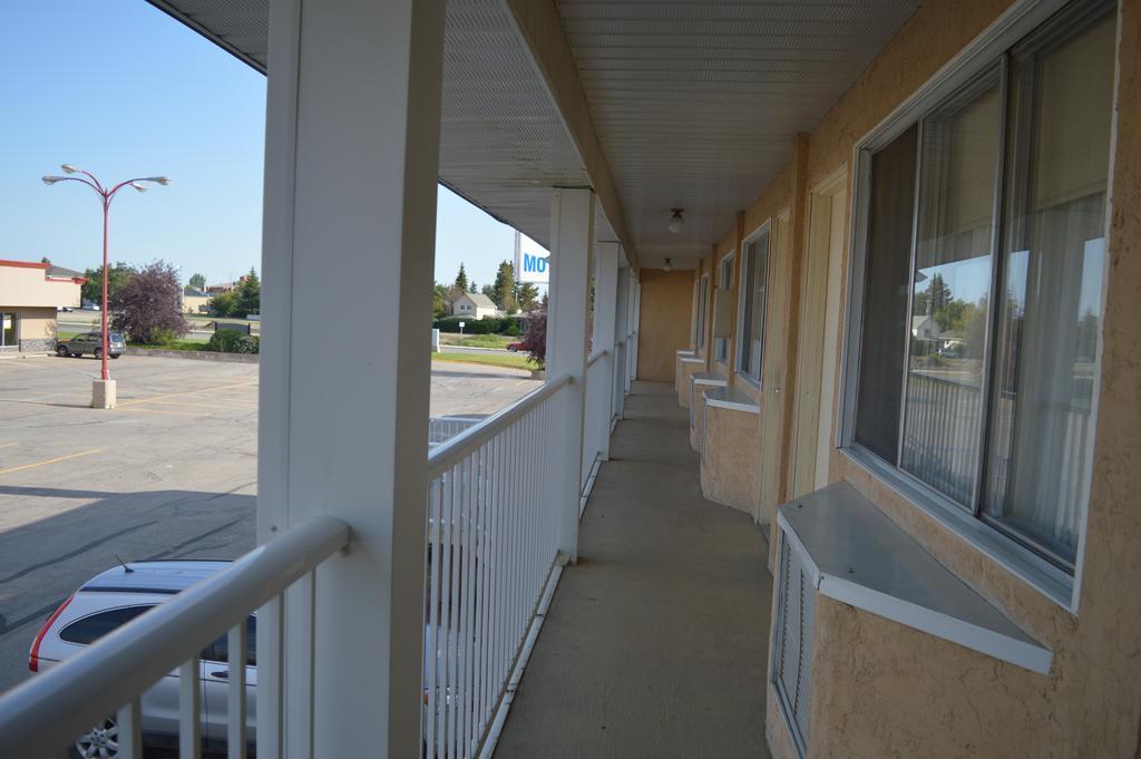Circle 5 Motel Olds Extérieur photo